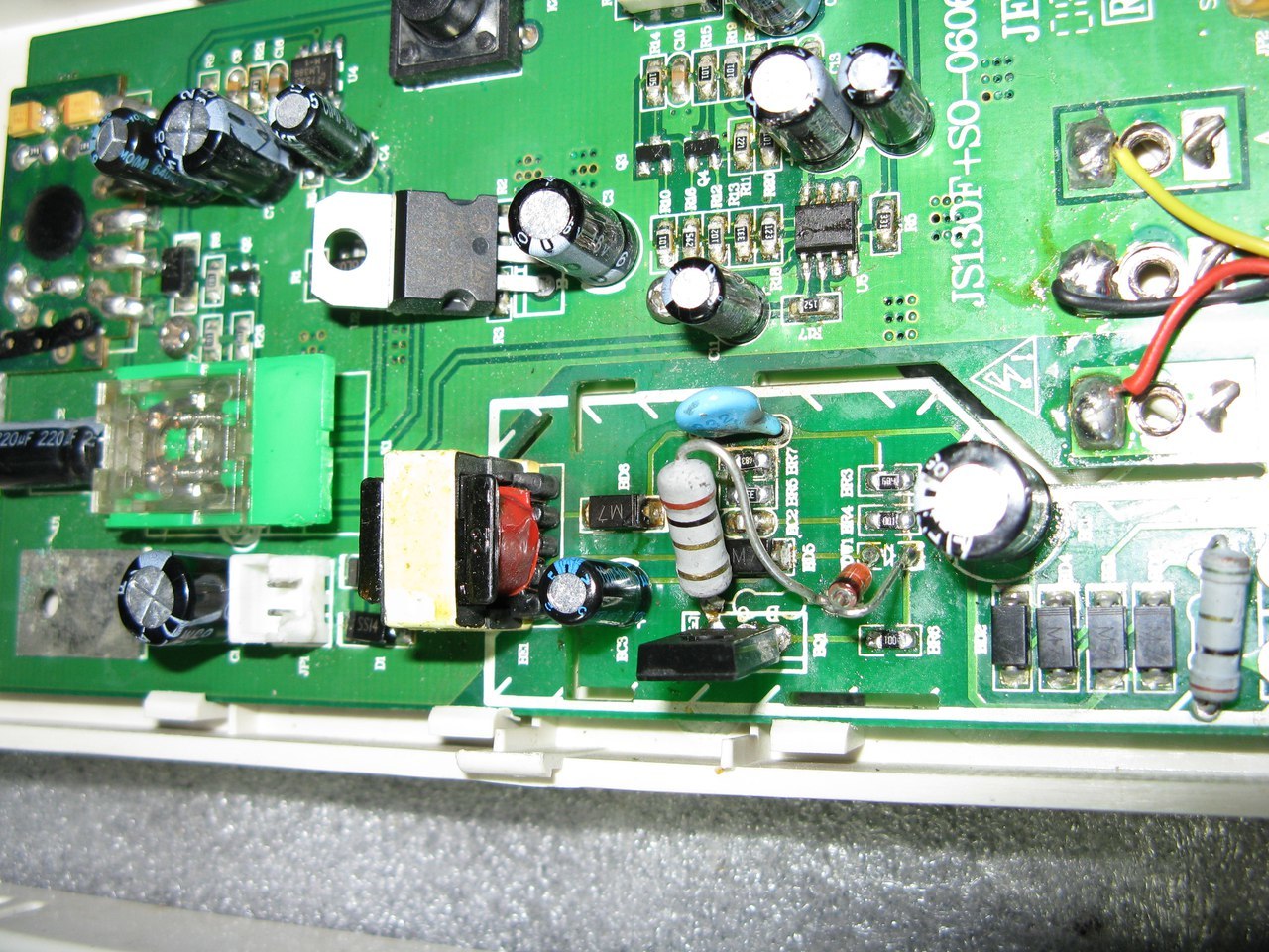 Got me in a repairman: Sound intercom JS-129 with a problem - does not turn on. - My, , Intercom, , Power Supply, Longpost