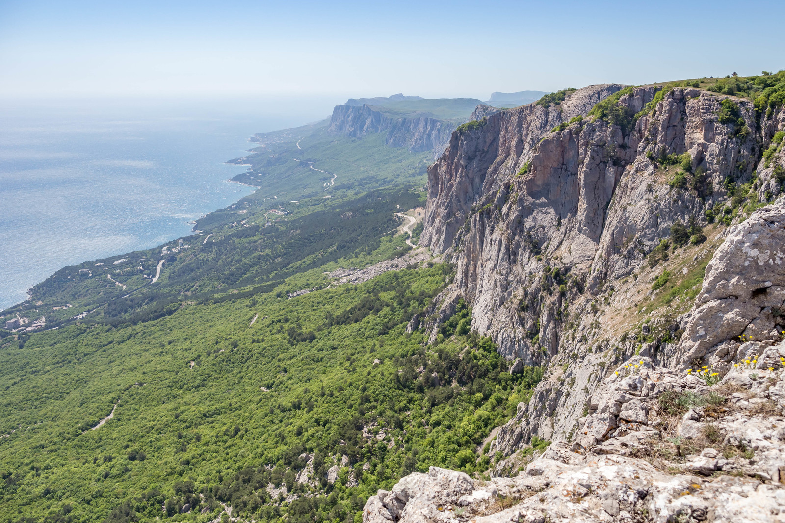 Крым главный. Главная гряда крымских гор. Крым Главная гряда крымских гор треугольник. Внутренняя гряда крымских гор. Крым Главная гряда гора треугольник.