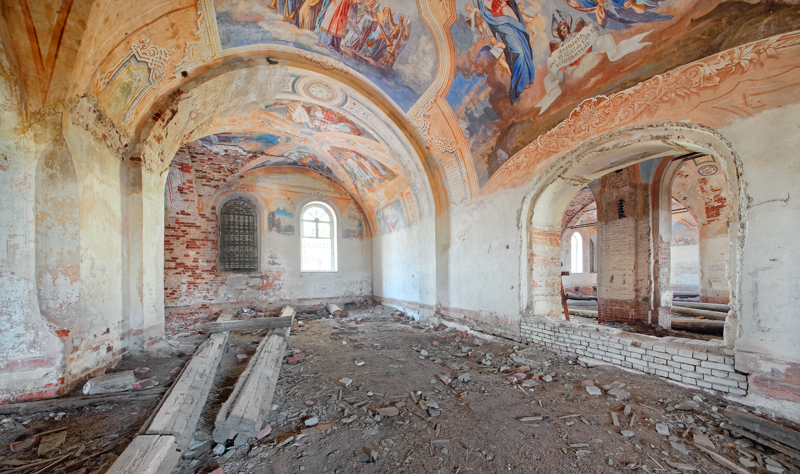 Abandoned church of the 18th century with well-preserved paintings - My, , Temple, Church, Abandoned, Longpost