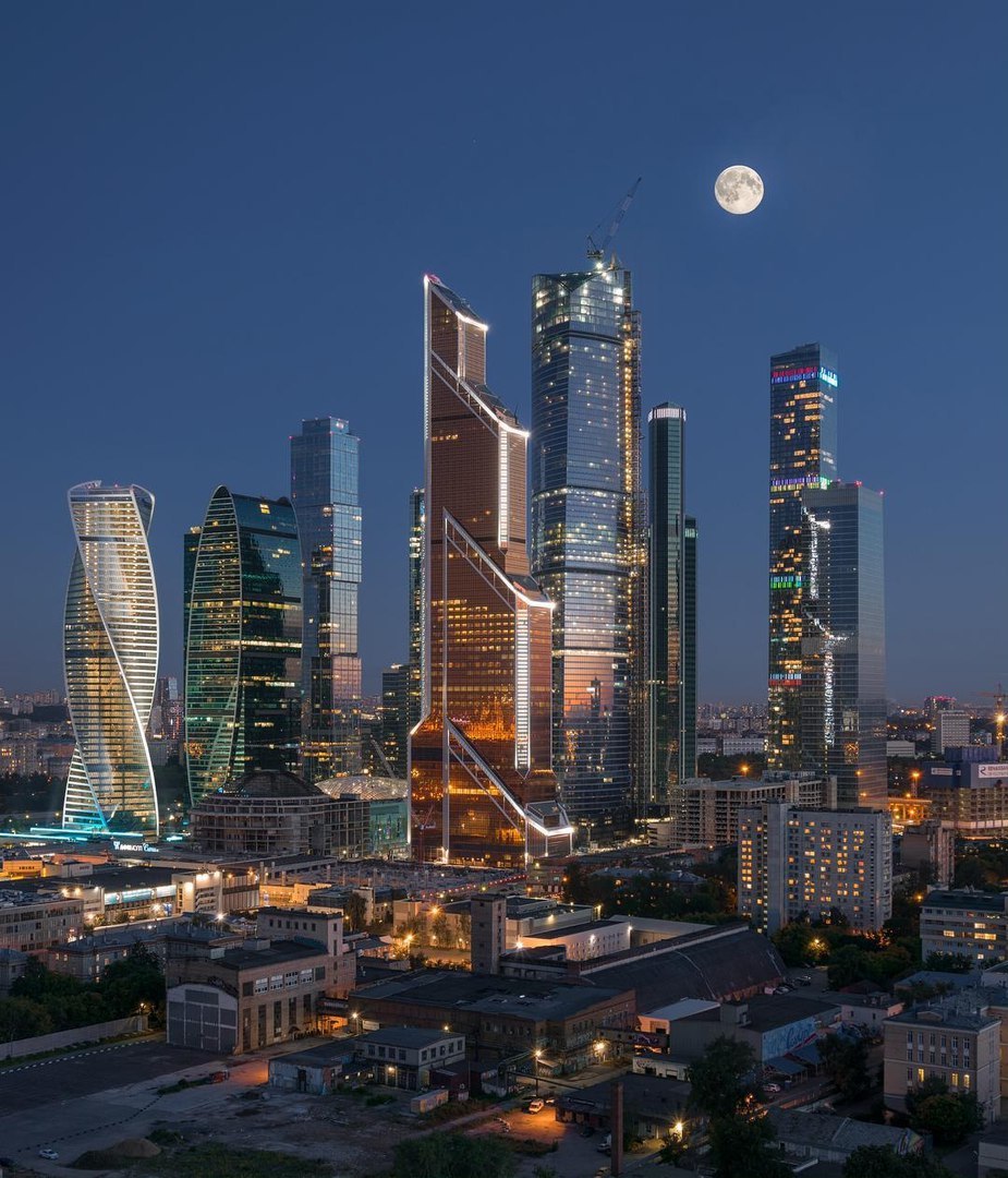 Full moon - The photo, Moscow City, Moscow, moon, Town