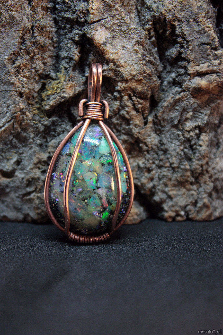 Pendant with natural opals in copper wire (double post) - My, Needlework without process, Opal, Epoxy resin, Wire wrap, Bijouterie, Jewelry, Opal, Gems, Longpost