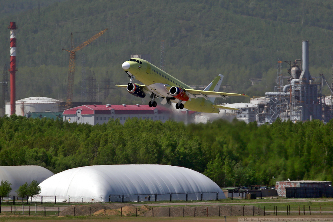 Сто шестьдесят второй оторвался!
 - Sukhoi Superjet 100, Superjet 100, Авиация, Длиннопост