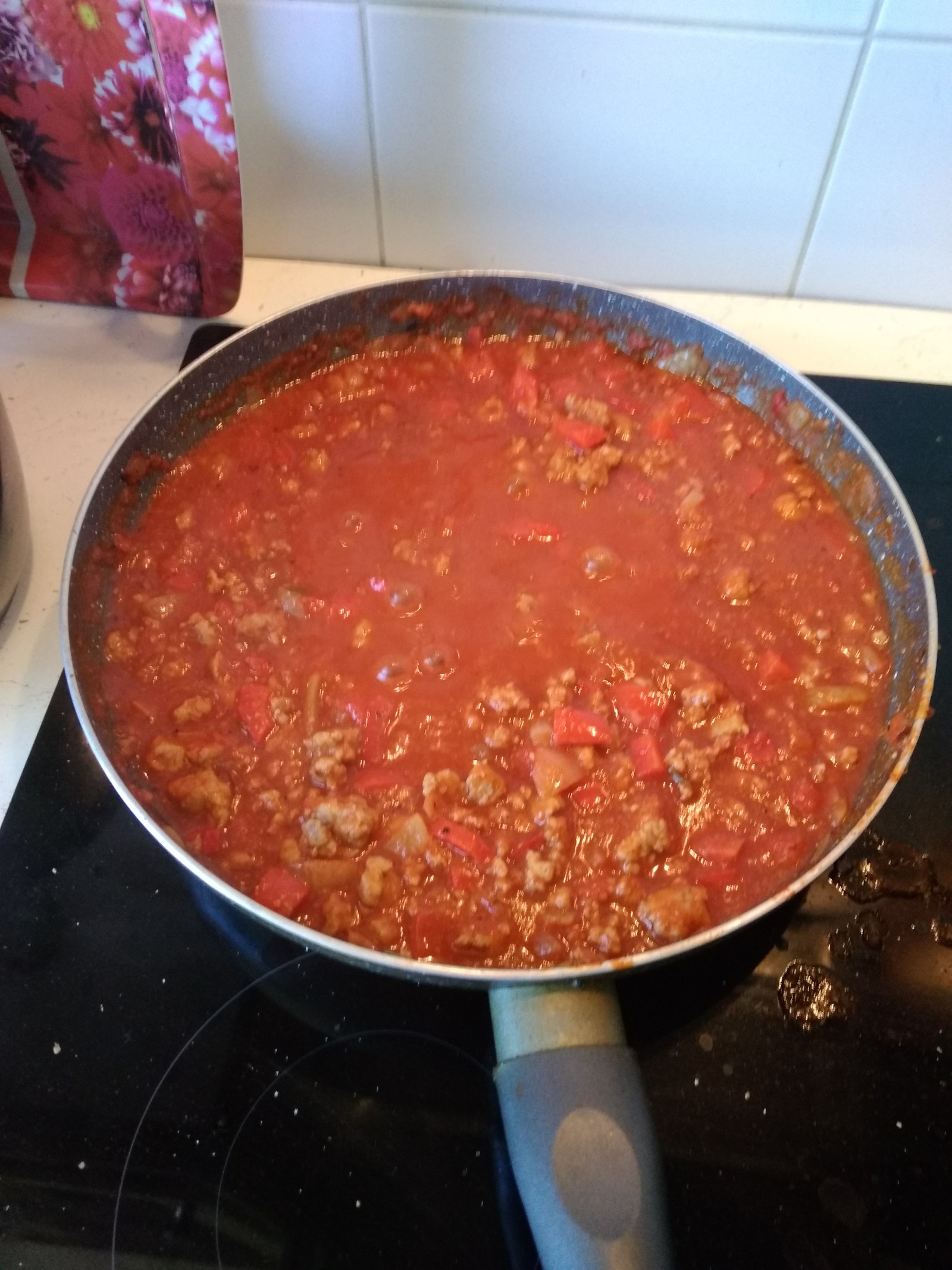 Chili con carne, or a little cooking at home) - My, Cooking, Poland, Warsaw, First post, Longpost