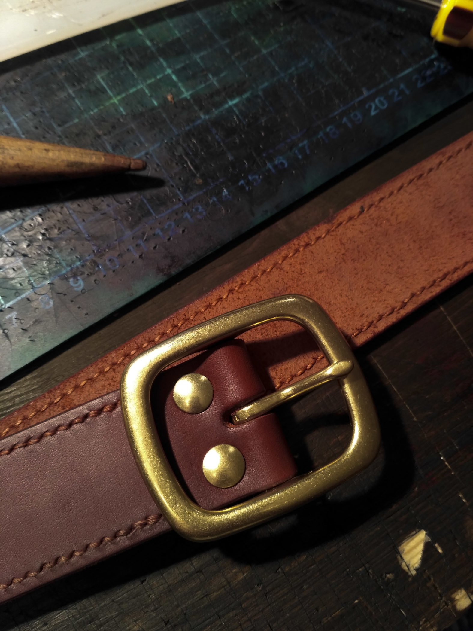 How to make a saddle stitched buffalo leather belt. - My, Grossone, Leather craft, With your own hands, How is it done, Belt, Video, Longpost