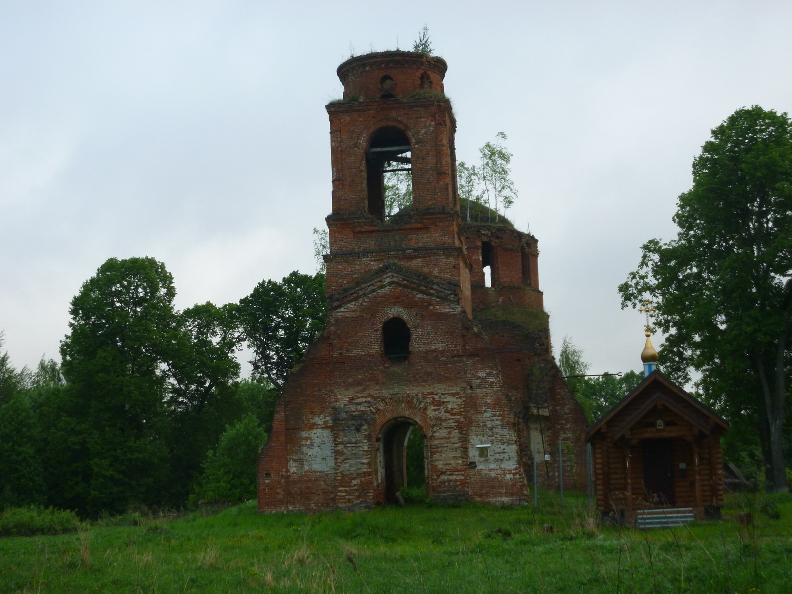 Remains of the church - My, Longpost, , Ruins, Kaluga region, Church, Ruin