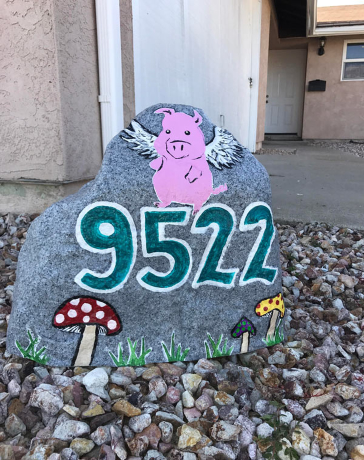 “I decided to draw a number for my house myself, but now it looks like I buried a pig near the porch” - Reddit, Pig, House Number, A rock, Humor