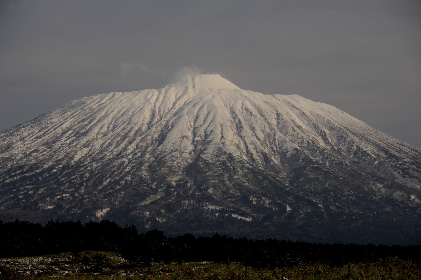 Tyatya Volcano - The photo, Volcano, Kunashir, Russia, Tyatya Volcano