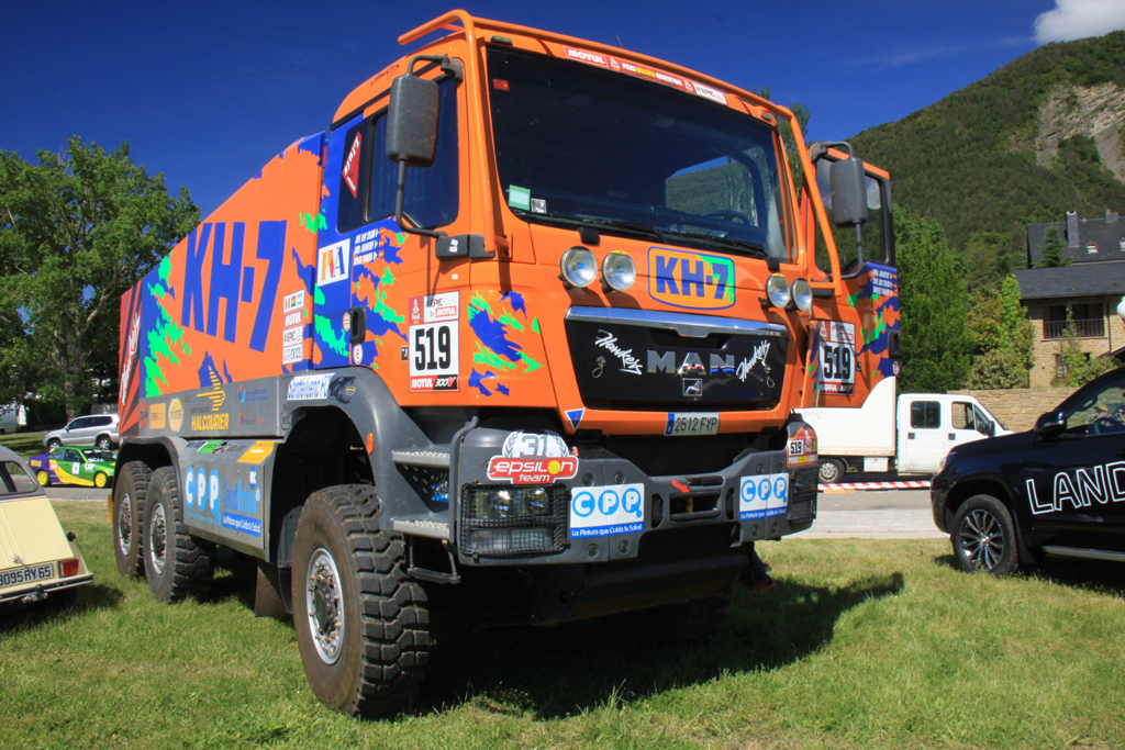 Spanish outback: Villanua MotorShow - My, Spain, Huesca, Abroad, Auto, Longpost, The photo, My, The mountains