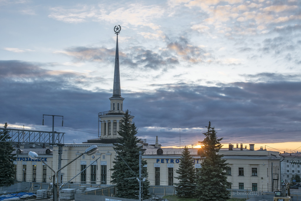 Kizhi from St. Petersburg in one day! - My, Карелия, Petrozavodsk, Kizhi, Travels, Onega, Longpost