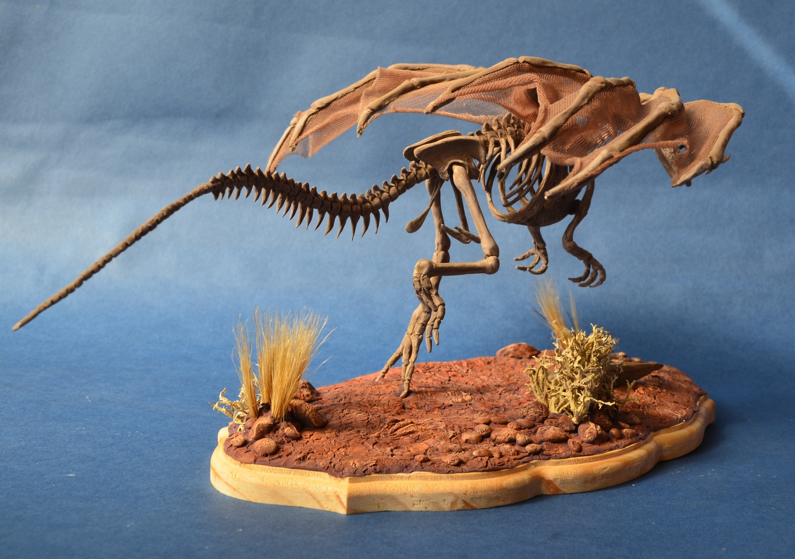 Skeleton dragon on a stand. - My, Handmade, Longpost, Handmade, The Dragon, Figurine, Skeleton, Velvet plastic, Figurines