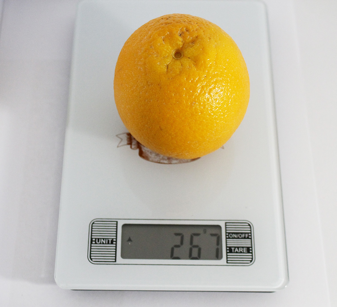 Вес 1 апельсина