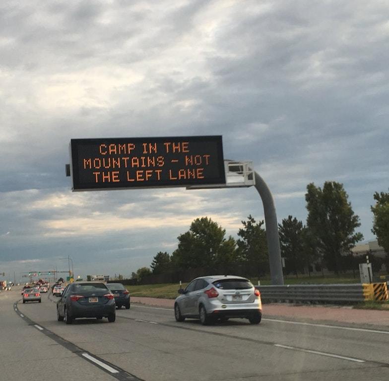 The American Highway Service is OK with humor - USA, Road, The photo, Pointer, Scoreboard, Camping