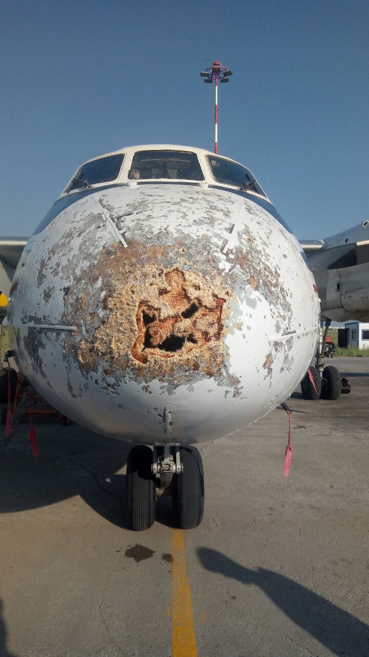 The plane of the airline Polar Airlines was damaged during the flight - Airplane, Aviation accidents, Yakutsk, Longpost, 