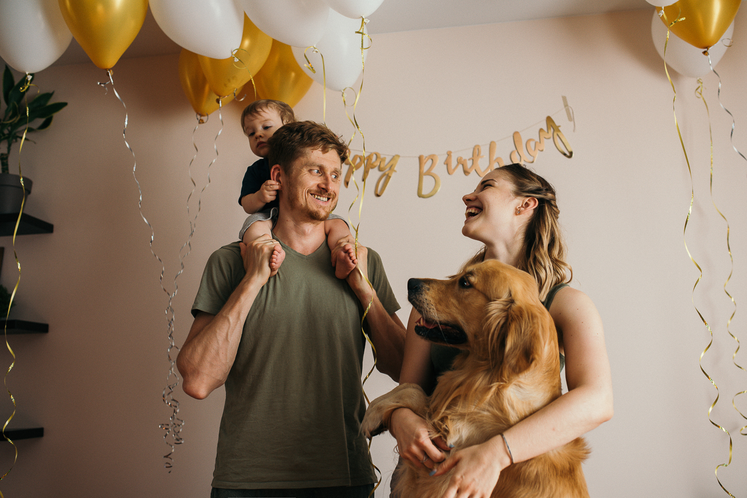 When the house is always warm and cozy. - My, My, The photo, Family photo, Golden retriever, Family, Photographer, PHOTOSESSION, Longpost