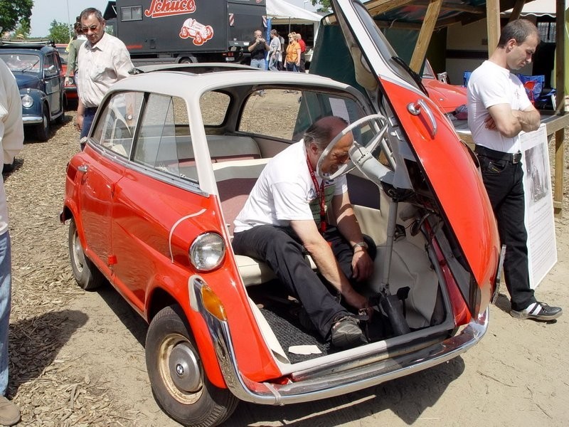 BMW-600 Isetta - The photo, Bmw, Car history, Car, Longpost