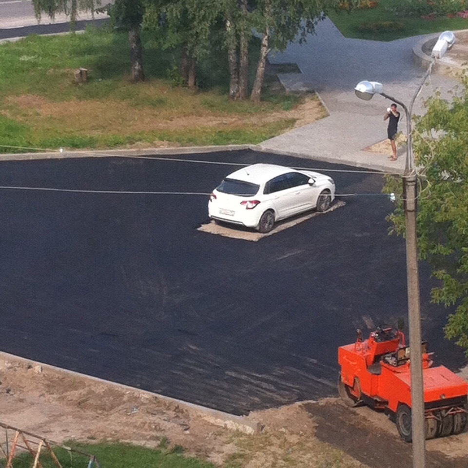 Almost done parking - Auto, Asphalt, And so it will do, Longpost