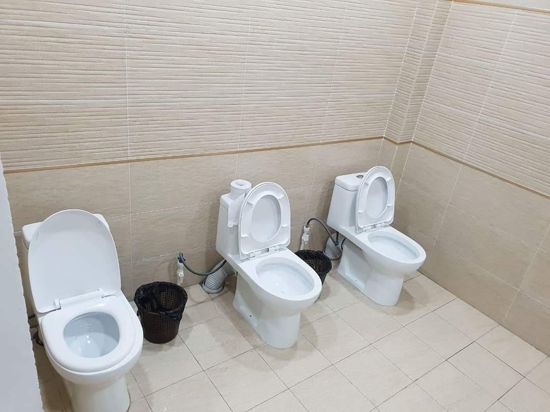 Negotiation room))) (photo not mine) - In case of important negotiations, Toilet, Marasmus