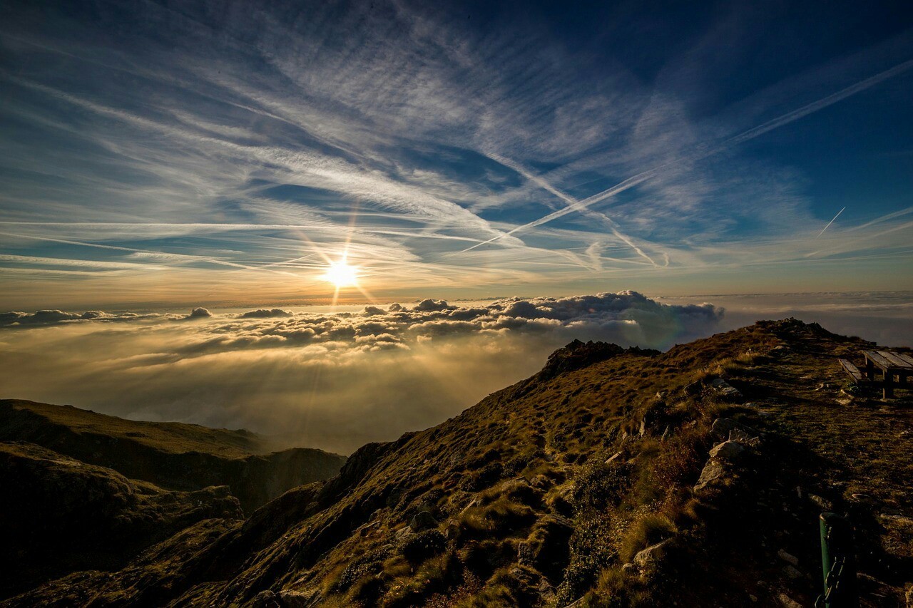 What a beauty! - Landscape, The sun, Sunrise, The mountains, Sky, Clouds, Weather