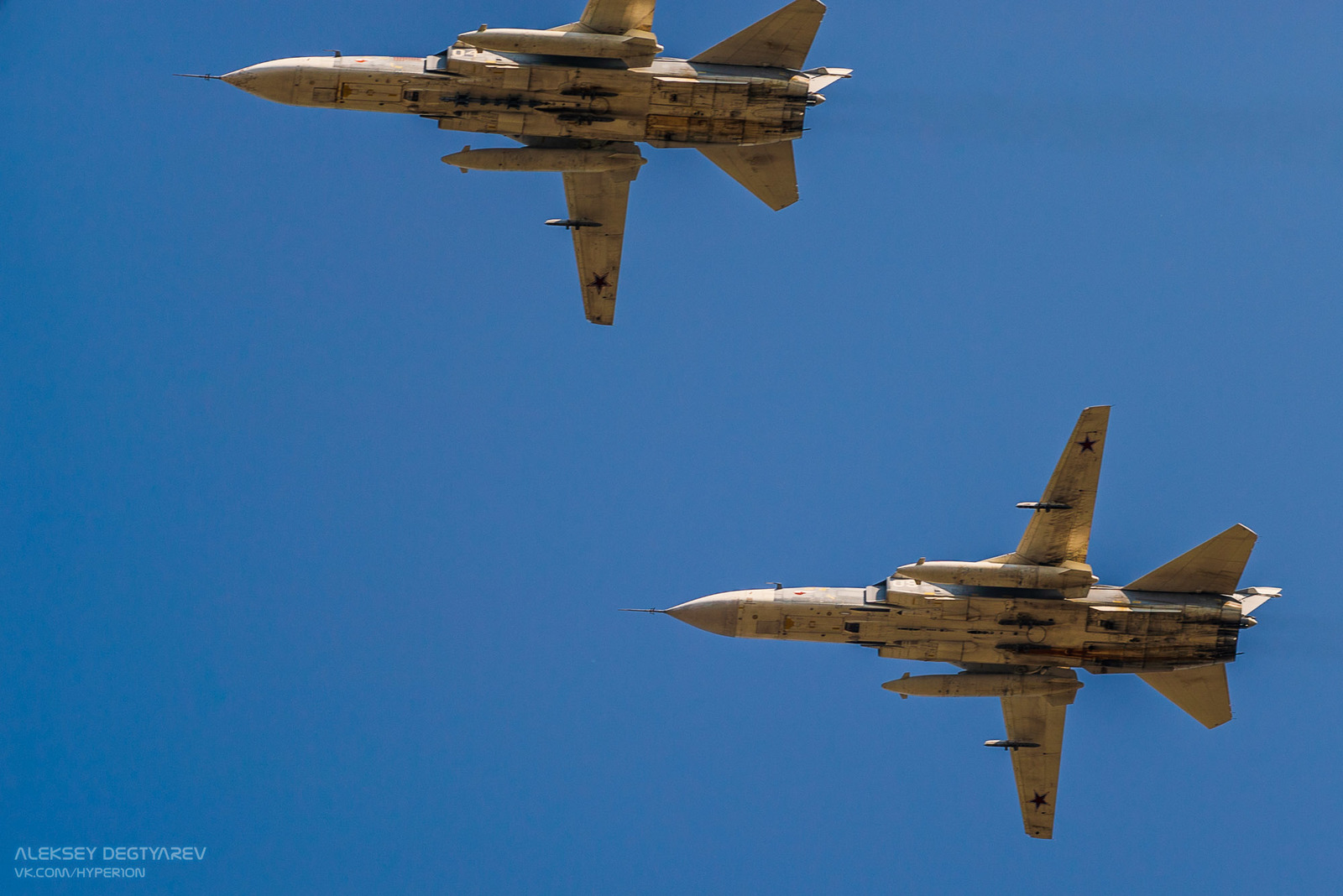 Overflight of the Russian Air Force and the performance of the aviation group Falcons of Russia over Abakan. (26.08.2018) - My, Falcons of Russia, Su35, , Aviation, Airplane, Airshow, Aerobatic team, Aerobatics, Longpost