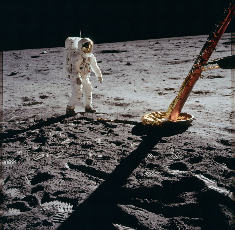 Photos from the Moon. Part 2. - moon, Apollo, The photo, Space, Longpost, NASA, USA