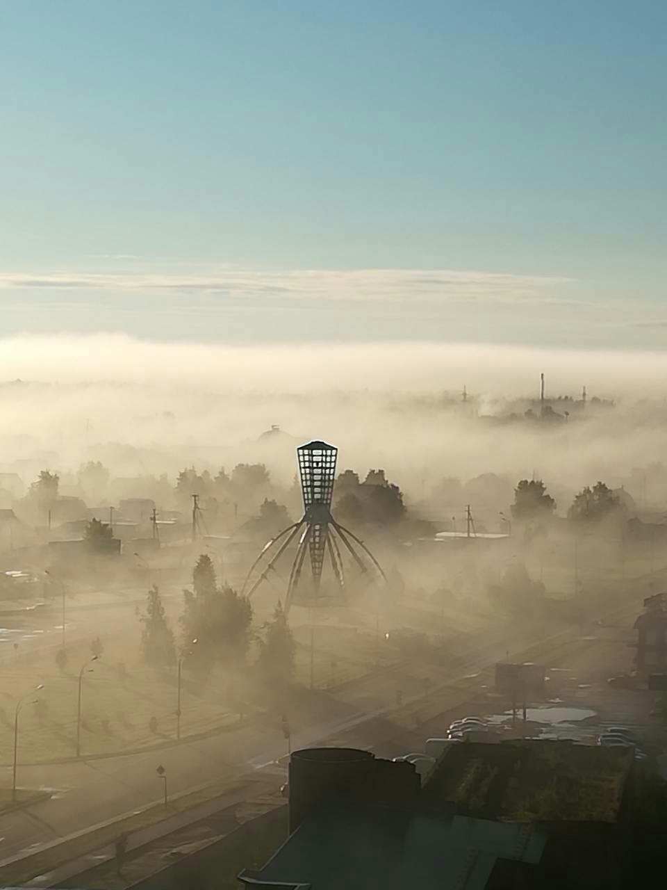 War of the Worlds again... - War of the Worlds, Nizhnevartovsk, Fog, Tripod