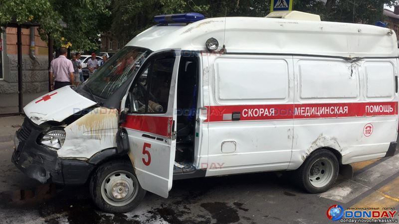 In an accident with an ambulance, they are trying to make the driver of the joint venture guilty !!! - My, Road accident, Ambulance, Racer, , Longpost, Video, Negative, Novocherkassk, No rating, Racers