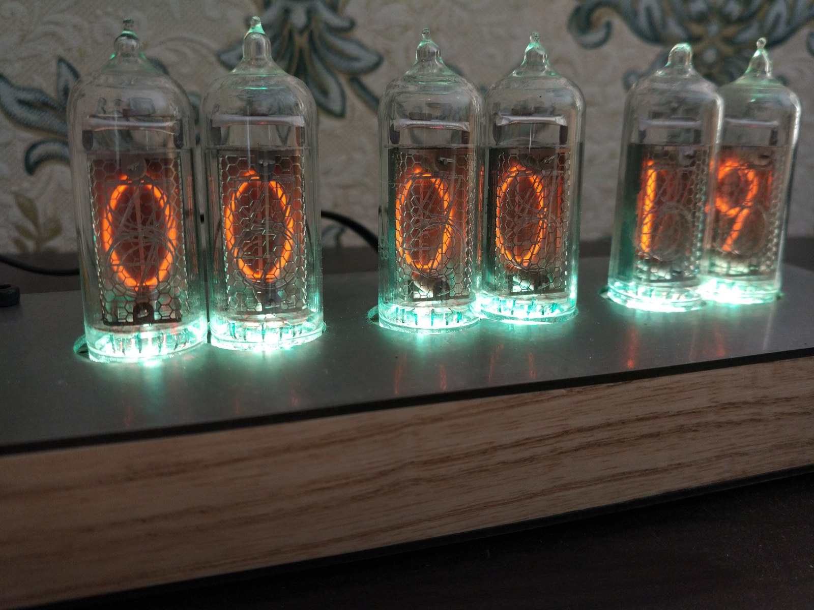 Часы Nixie clock: обновлённая версия на 6 лампах ИН-14 - Моё, Ламповые часы, Я сделяль, Nixie clock, Лампа, Diy Or Die, Своими руками, Длиннопост