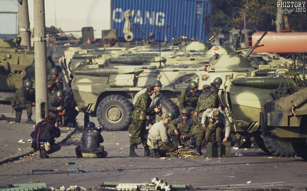 Фото Москвы 25 лет назад - История, Москва, 1993, Путч, Борис Ельцин, Беспорядки, Фотоистория, Длиннопост