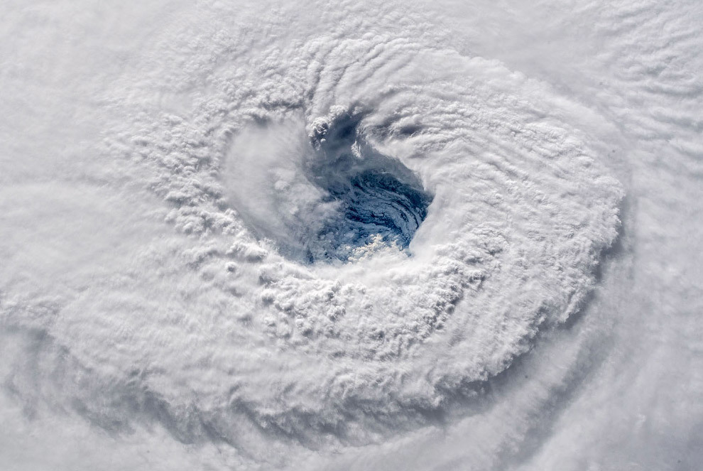 What does a hurricane look like from space? - Hurricane, Climate, The photo, Longpost, Space, USA, Hurricane Florence