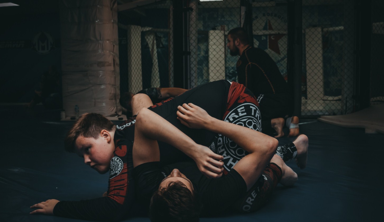 13-year-old Sasha does not work well on the right side of the body, but in the octagon he twists healthy athletes - Chelyabinsk, Disabled person, Sport, Grappling, Longpost