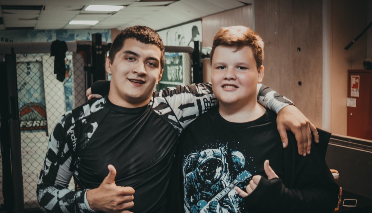 13-year-old Sasha does not work well on the right side of the body, but in the octagon he twists healthy athletes - Chelyabinsk, Disabled person, Sport, Grappling, Longpost