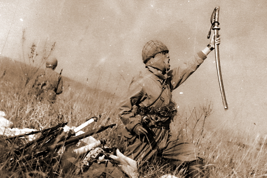 You can't attack without a sword. - Katana, Sword, Parachutists, The photo, Paratroopers, Japan, The Second World War