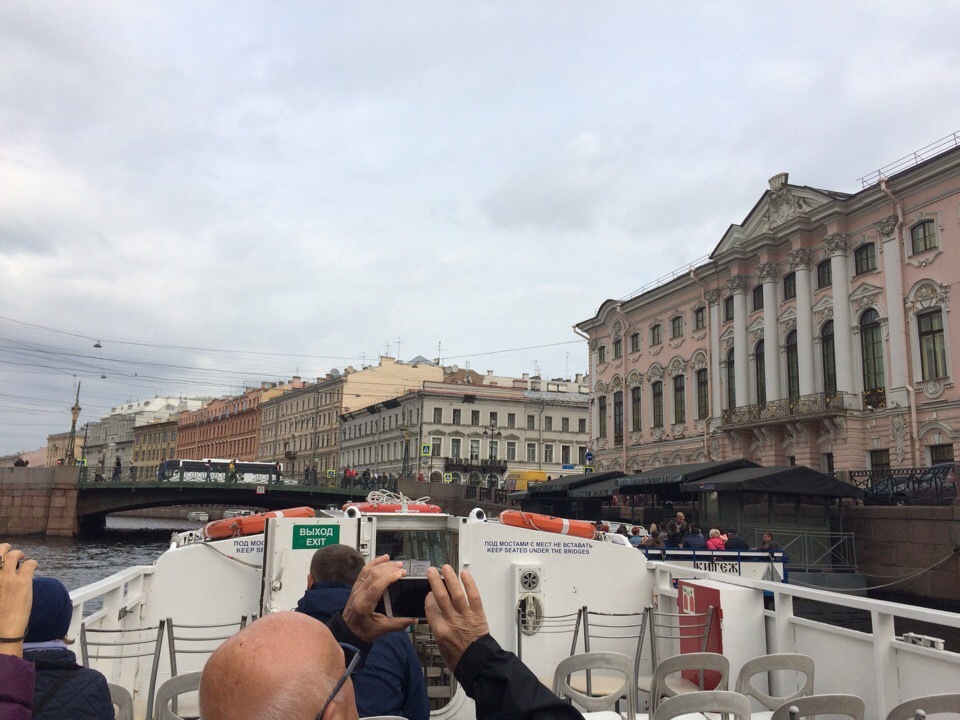 Architectural exposure and the usual garbage. - My, Saint Petersburg, Bryansk, The culture, Architecture, Opinion, Town, Comparison, Longpost