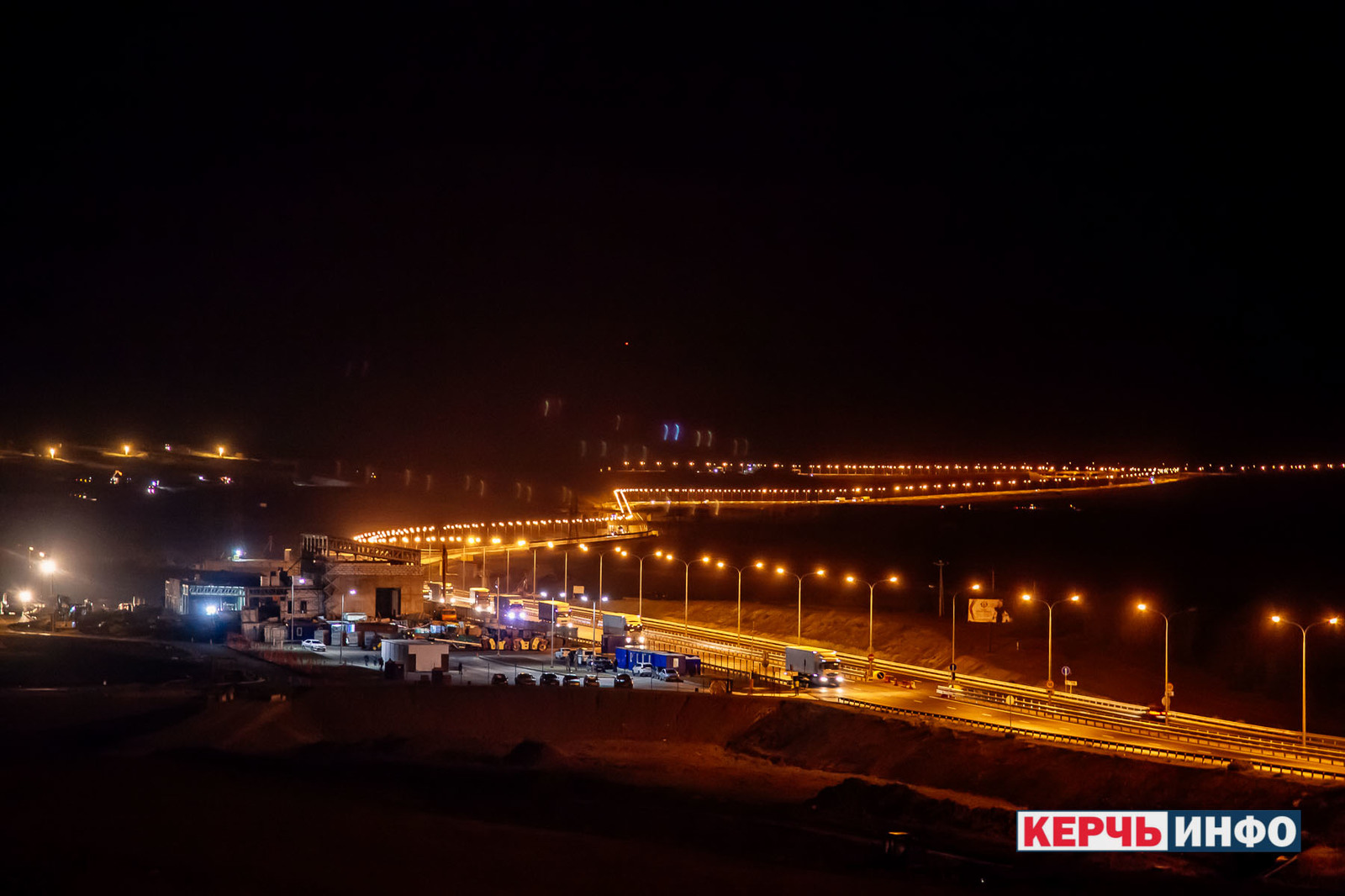 Good news. Trucks drove along the Crimean bridge. - Crimean bridge, Cargo transportation, Opening