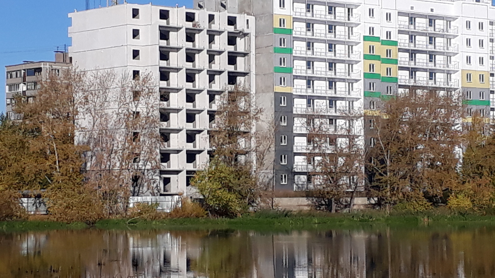 Вот так строят дома в Челябинске | Пикабу