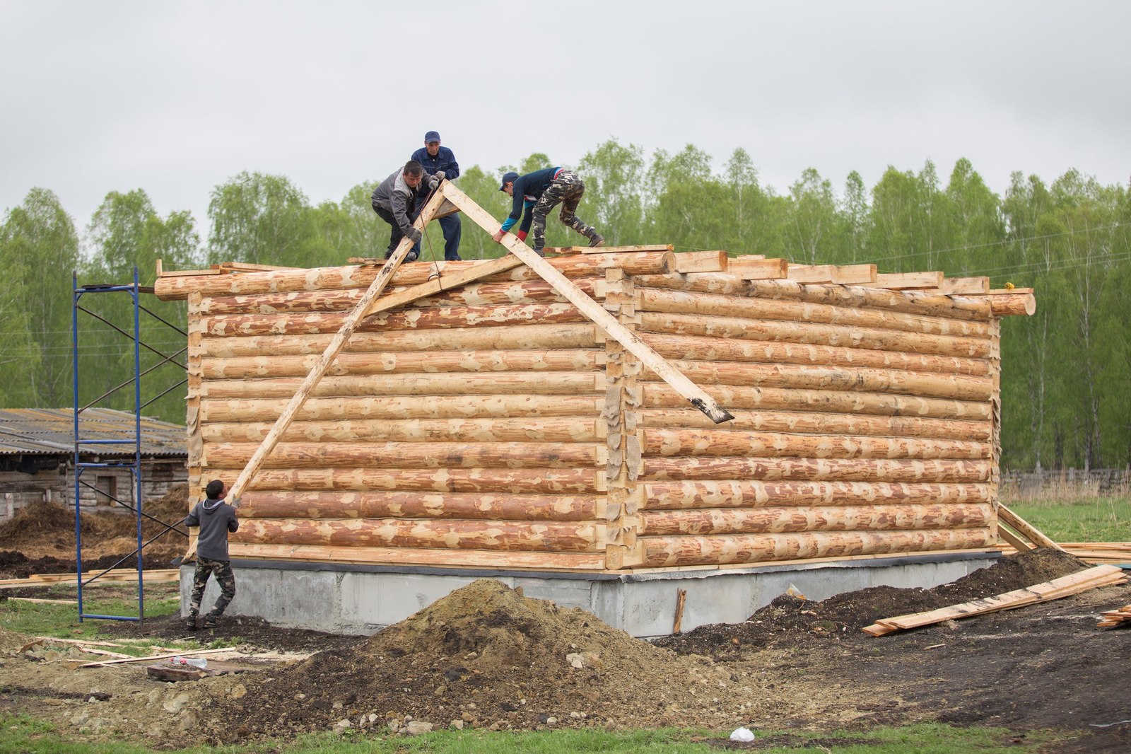 An entrepreneur from St. Petersburg revives his native village in the Southern Urals: he builds houses and offers to live in them for free - Patronage, Village, Downshifting, Chelyabinsk region, Longpost, Charity