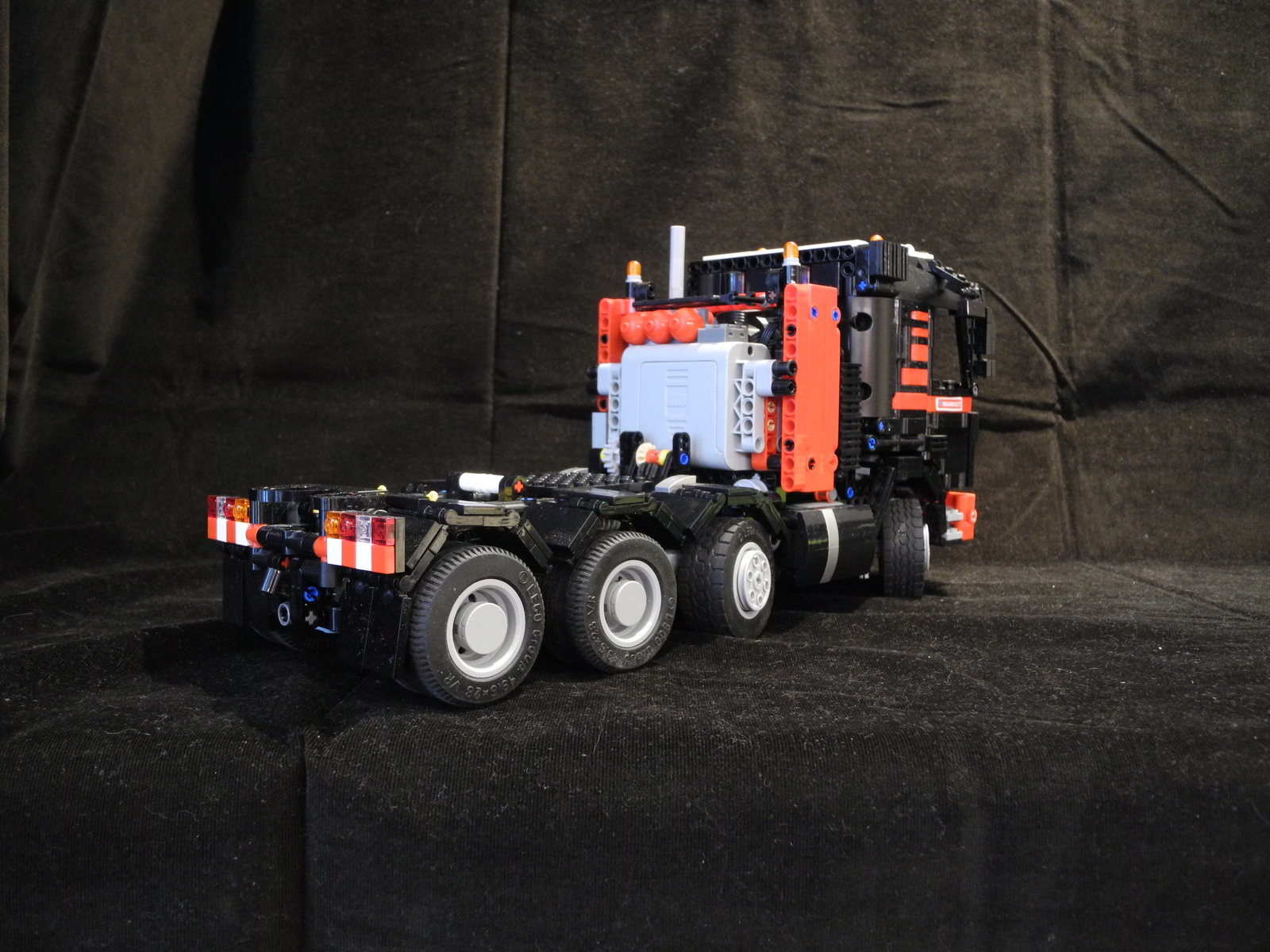 Lego mercedes actros 4165 mammoet homemade - My, Lego, Lego technic, Homemade, Video, Longpost