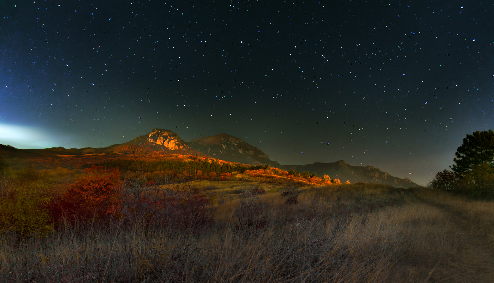 Stars over Beshtau - My, Night, Autumn, , Starry sky, The photo, Beshtau, Stavropol region, Caucasian Mineral Waters