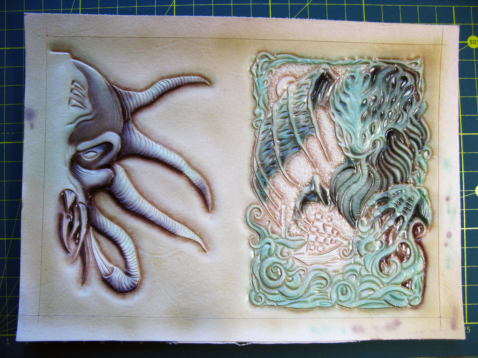 Passport cover. Painting and assembly. - My, Leather, Paints, Assembly, Tutorial, Cthulhu, Cover, Longpost