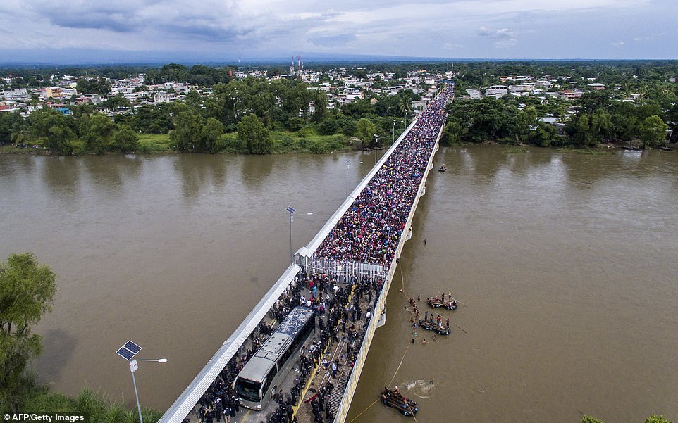 They're not coming into this country (c) Donald Trump - Honduras, Guatemala, Mexico, USA, Refugees, Donald Trump, Politics