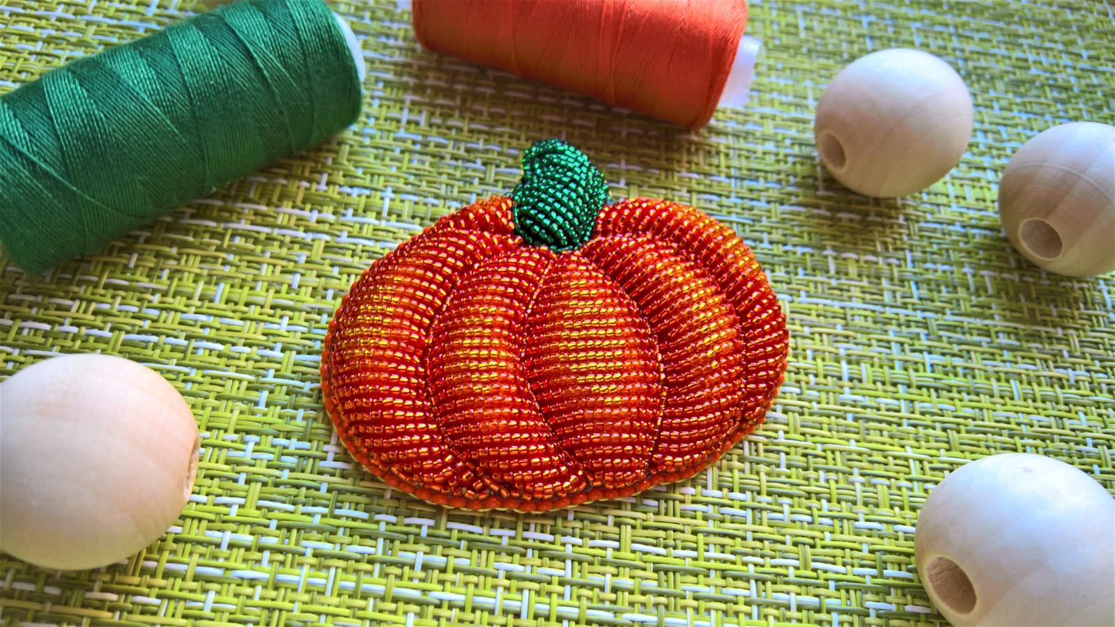 Autumn. - My, Beads, Beadwork, Needlework, Brooch, Autumn, Longpost