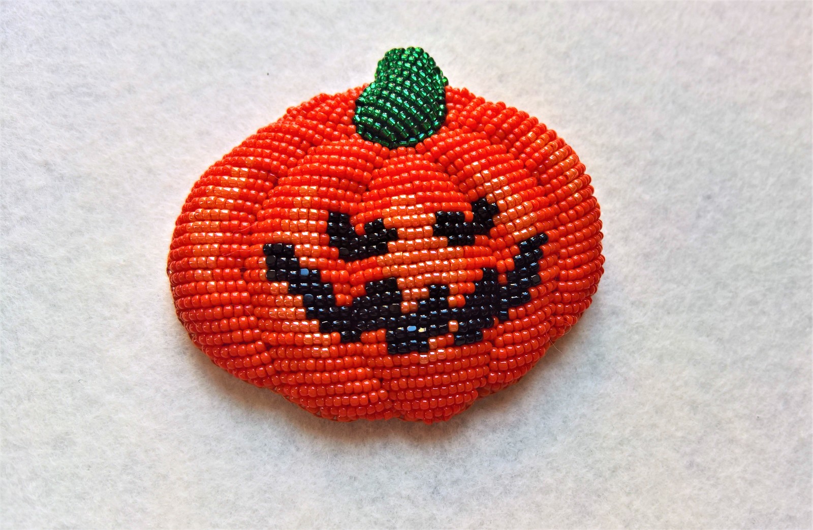 Autumn. - My, Beads, Beadwork, Needlework, Brooch, Autumn, Longpost