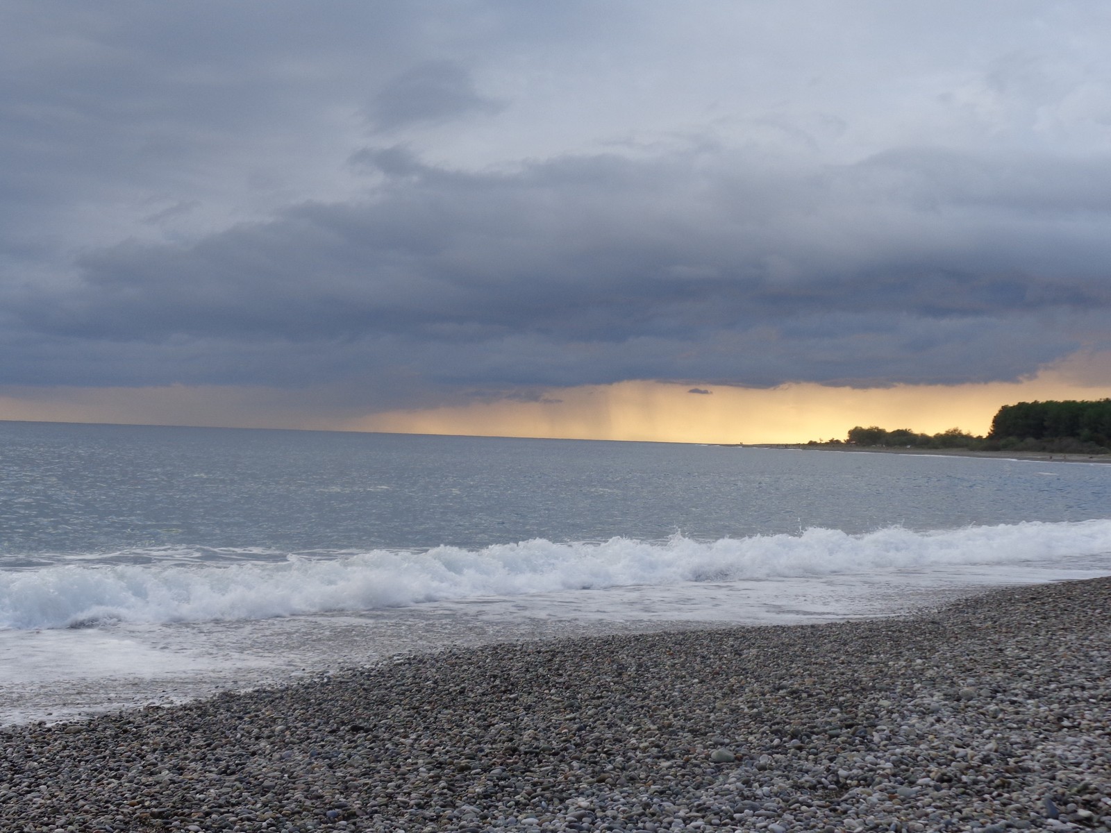 Black Sea - My, Beginning photographer, Black Sea, , Landscape, Sky, The sun, Wave, The clouds, Longpost, Salt water