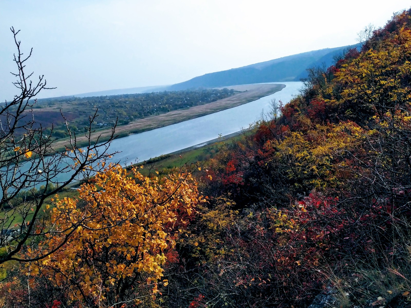 Autumn in Moldova - Longpost, Photo on sneaker, Moldova, Autumn