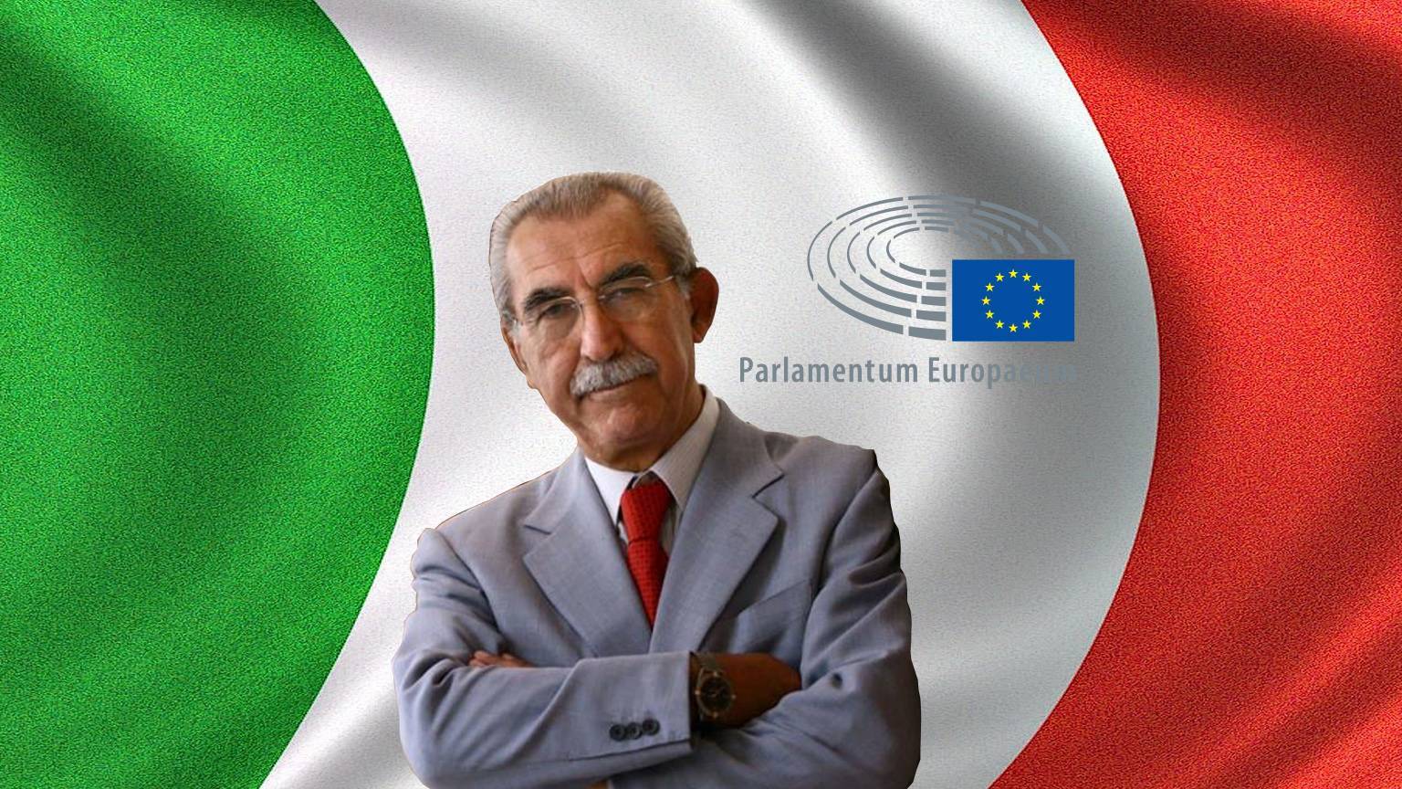 Giulietto Chiesa on resistance: millions of people in the world are waiting for something - Giulietto Chiesa, Resistance, Politics, People, Peace