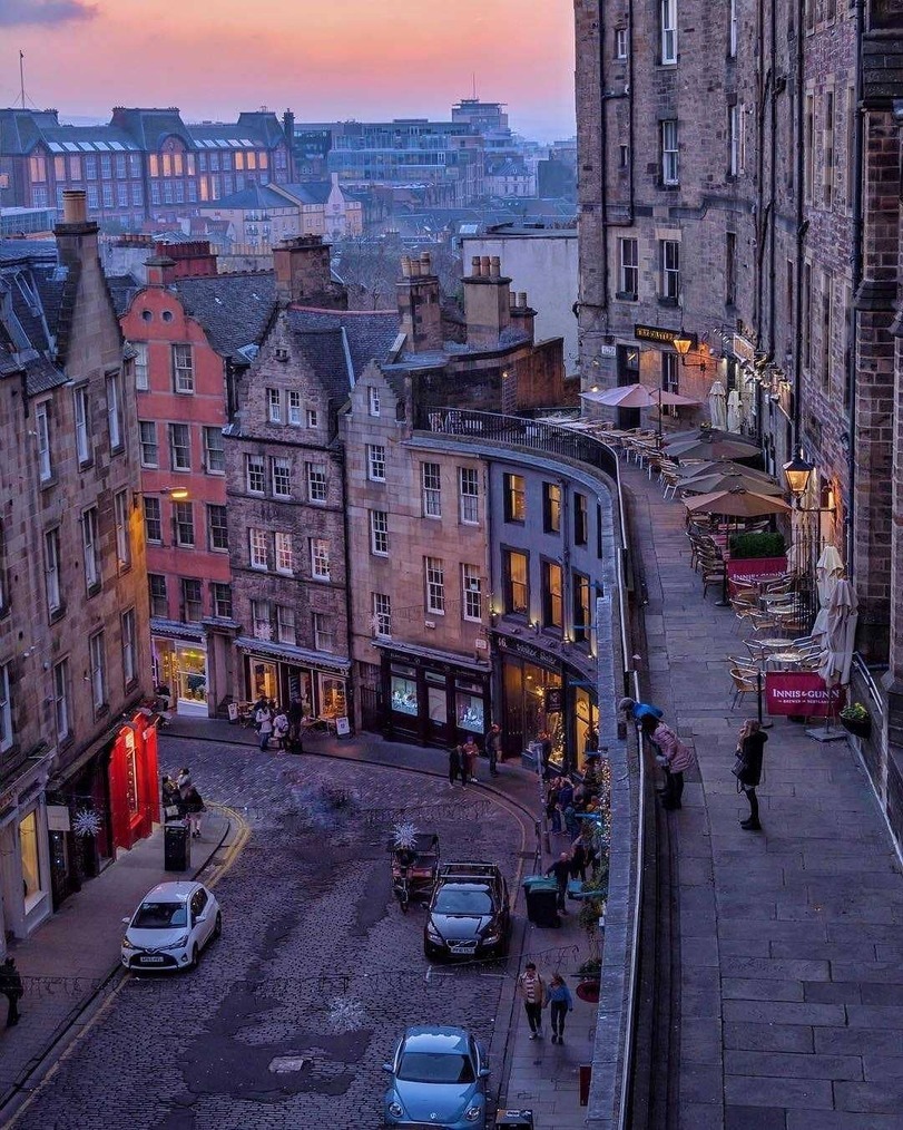 Streets of Edinburgh - Town, Edinburgh, The street, The photo