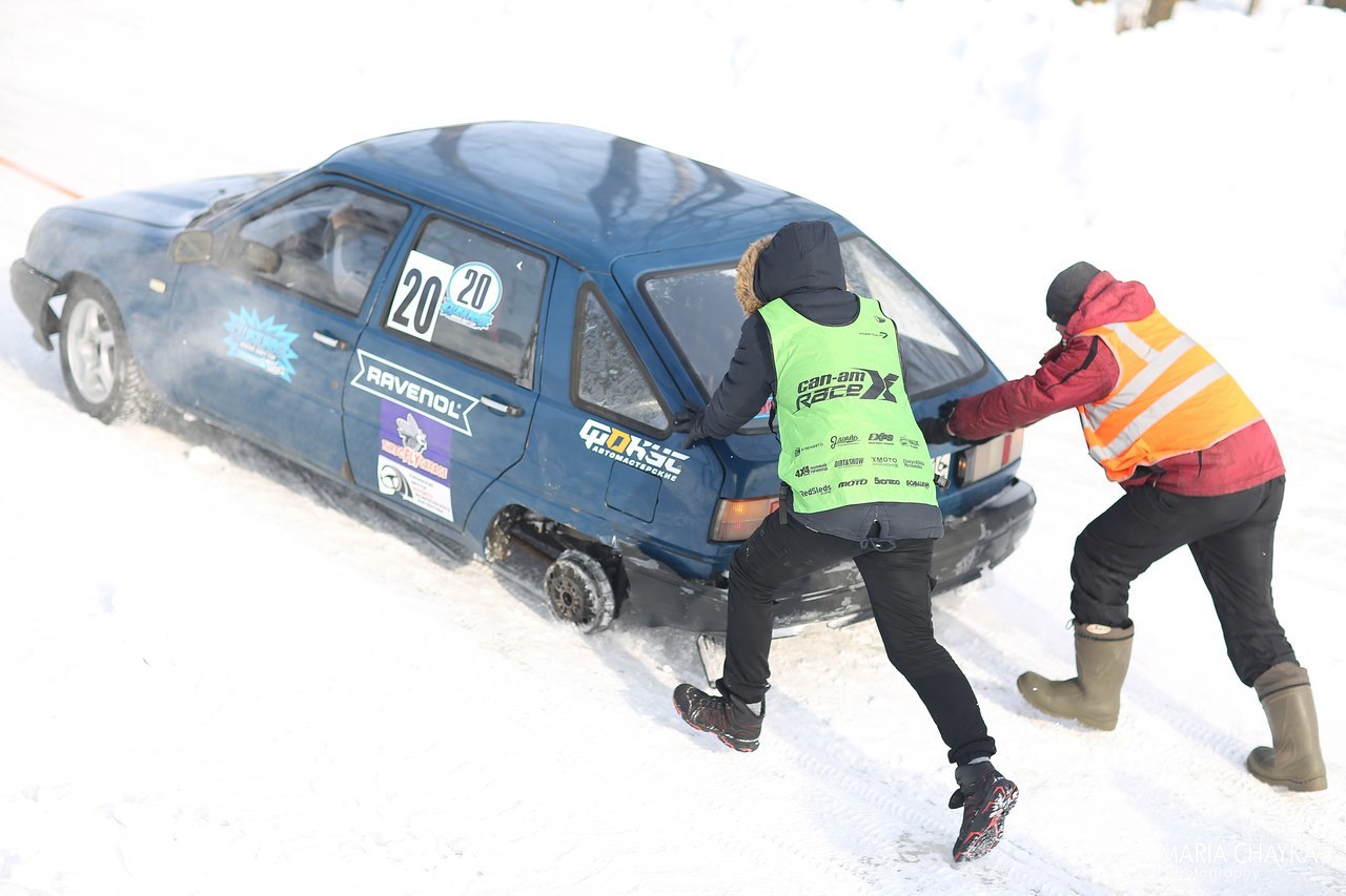 Amateur winter motorsport and Zhiguli - My, Drift, Zhiguli, Race, Автоспорт, Video, Longpost