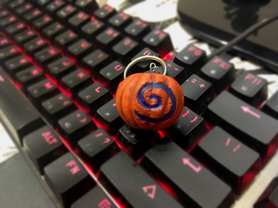 Keychain - pumpkin with Hearthstone logo - My, Craft, Craft, Handmade, Hearthstone, With your own hands, Creation, , Halloween, Longpost