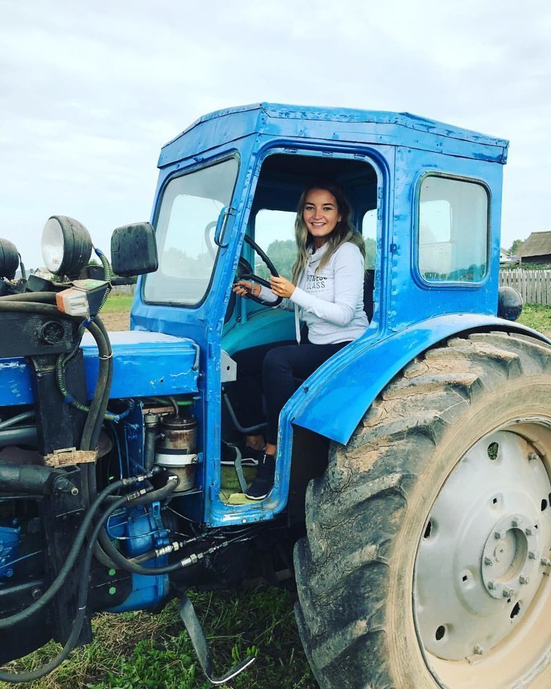 Riding a tractor? - Girls, Tractor, The photo, Beautiful girl, Joke, Humor, Longpost