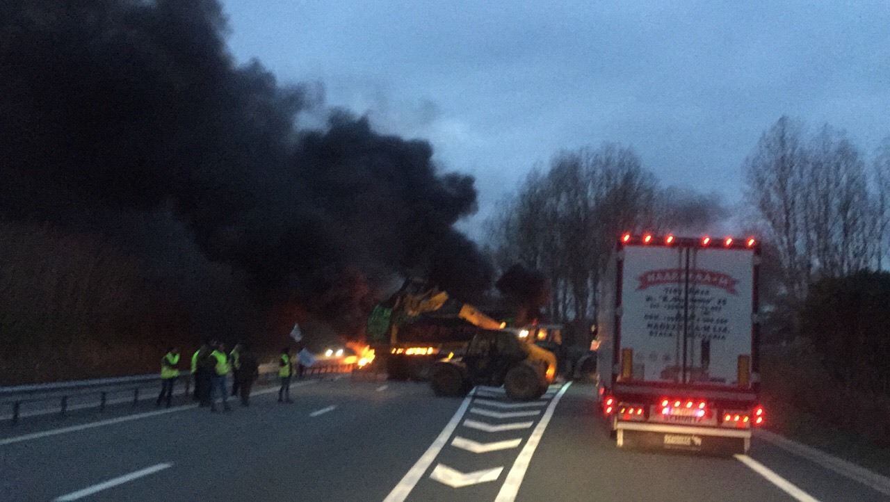 France on fire - France, Protest, Cargo transportation, Emmanuel Macron, Longpost, news